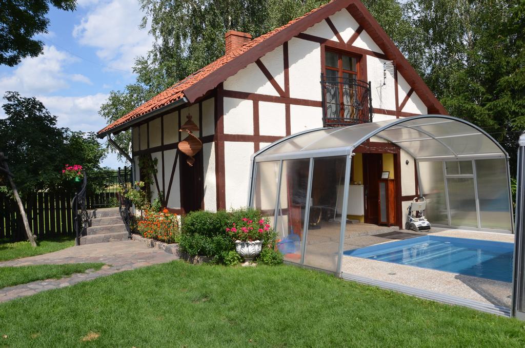 Dworek Mazurski Lizer Stręgielek Esterno foto